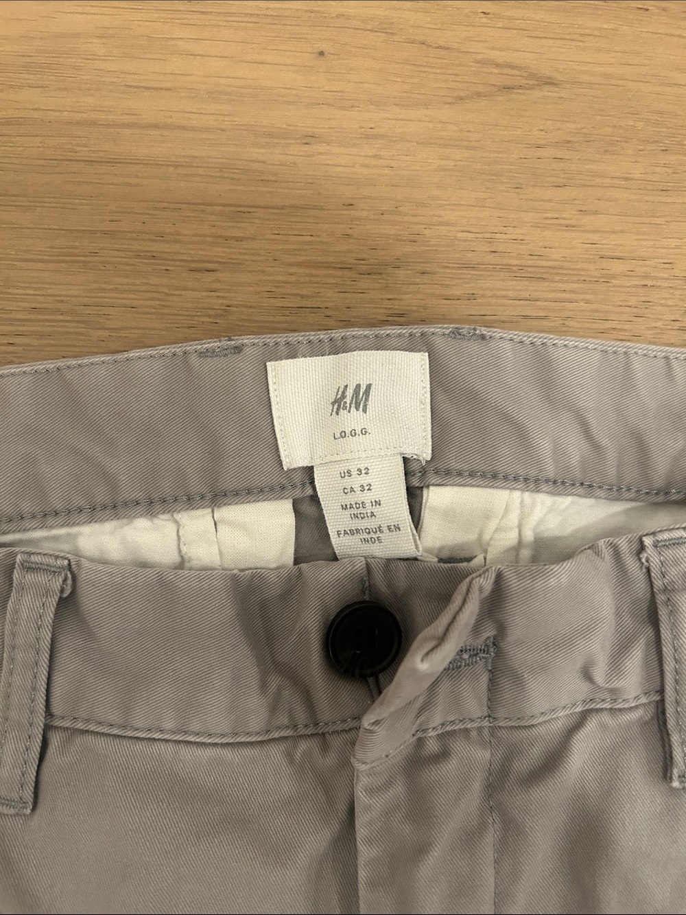H&M Light Gray Men's Chino Pants - Picture 2 of 3
